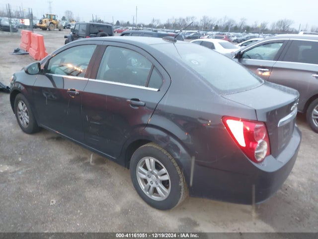 Chevrolet Sonic Lt Auto 2015 1G1JC5SH2F4106567 Image 3