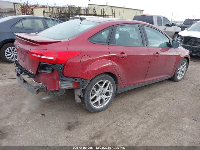 Ford FOCUS SE 2015 1FADP3F22FL229994 Image 4