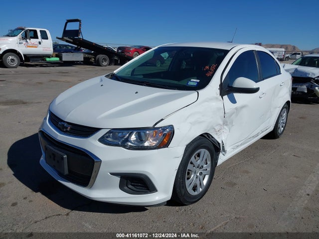 Chevrolet Sonic 2020 1G1JB5SB7L4106672 Image 2