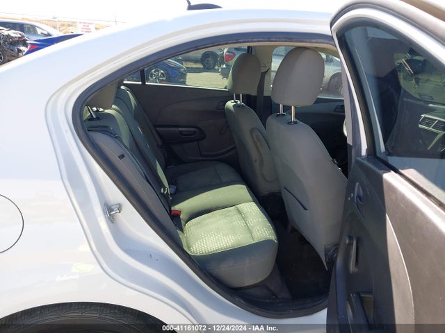 Chevrolet Sonic 2020 1G1JB5SB7L4106672 Image 8