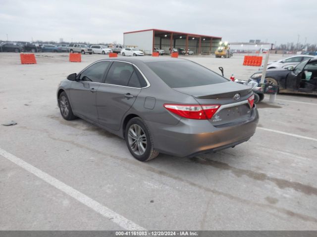 4T1BF1FK0HU774044 Toyota CAMRY SE