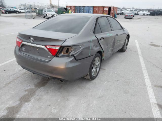 4T1BF1FK0HU774044 Toyota CAMRY SE