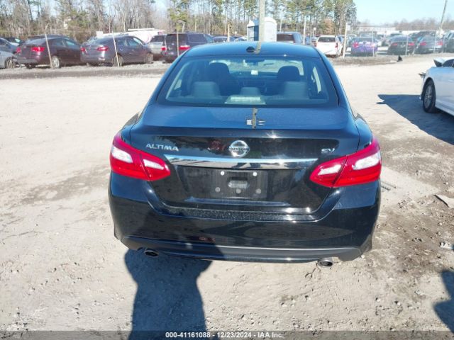 1N4AL3AP8HC250630 Nissan Altima 2.5 Sv