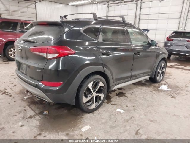 KM8J3CA28JU648236 Hyundai Tucson Value