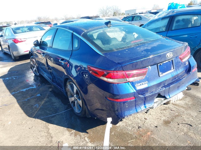 KIA Optima S 2019 5XXGT4L37KG359396 Image 3