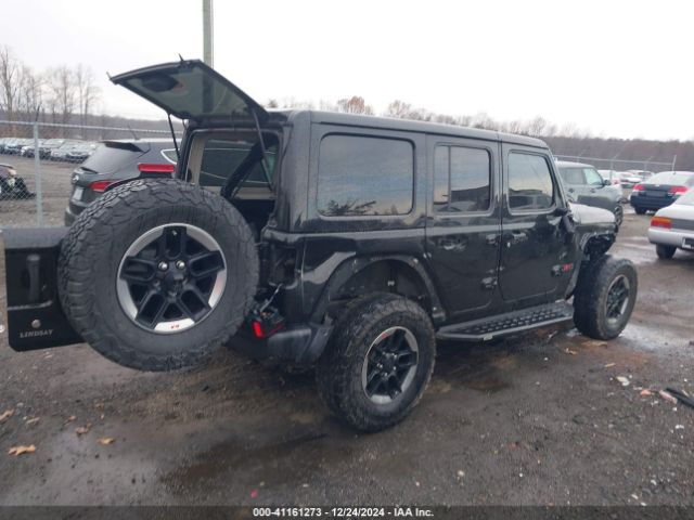 1C4HJXFG4JW184693 Jeep Wrangler Unlimited Rubicon 4x4