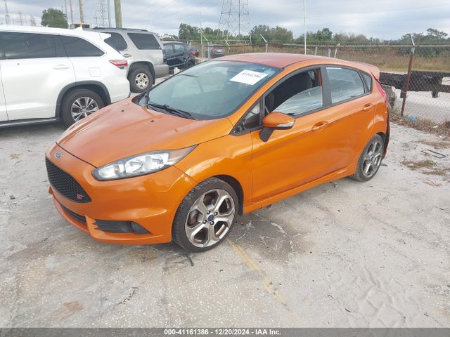 Ford FIESTA ST 2017 3FADP4GX6HM102117 Image 2