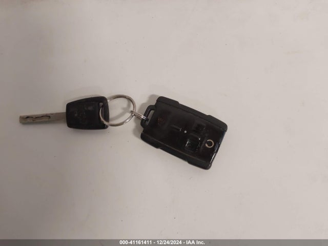 1GCVKREC1EZ215252 Chevrolet Silverado K1500 Lt