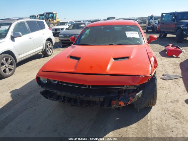 2C3CDZAG6GH297061 Dodge Challenger Sxt