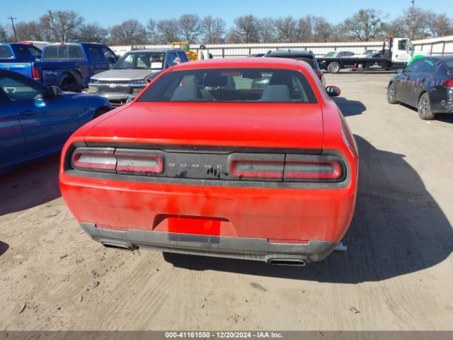 2C3CDZAG6GH297061 Dodge Challenger Sxt