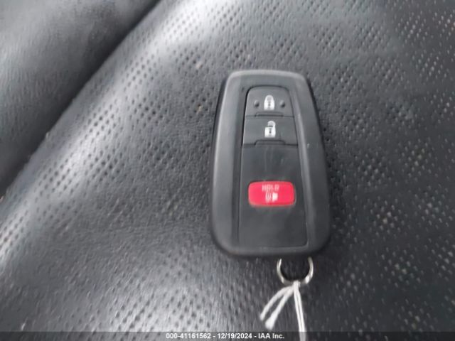 JTNKHMBX5K1035676 Toyota C-hr Limited