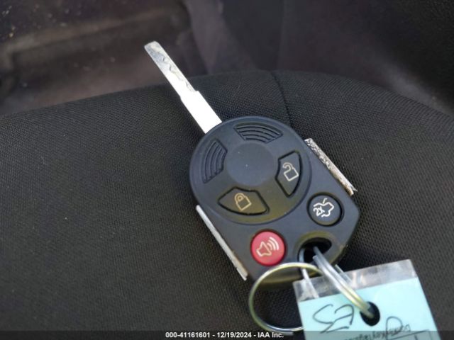 1FADP3H25JL227016 Ford FOCUS SEL