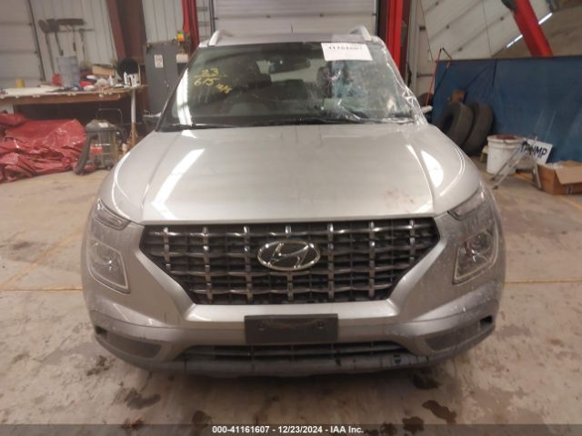 KMHRC8A33PU260848 Hyundai Venue Sel