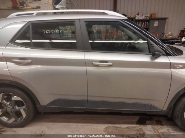 KMHRC8A33PU260848 Hyundai Venue Sel
