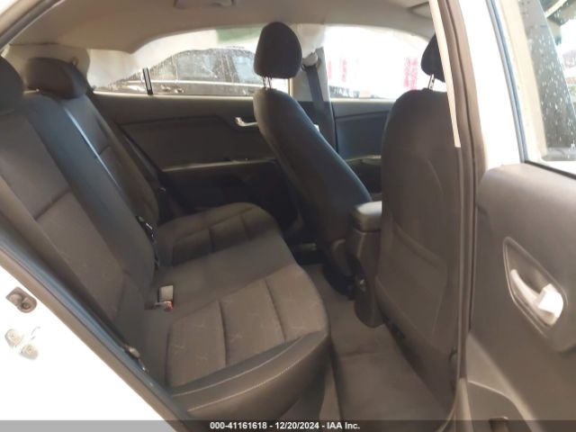 3KPA25AD5PE529068 KIA Rio 5-door S