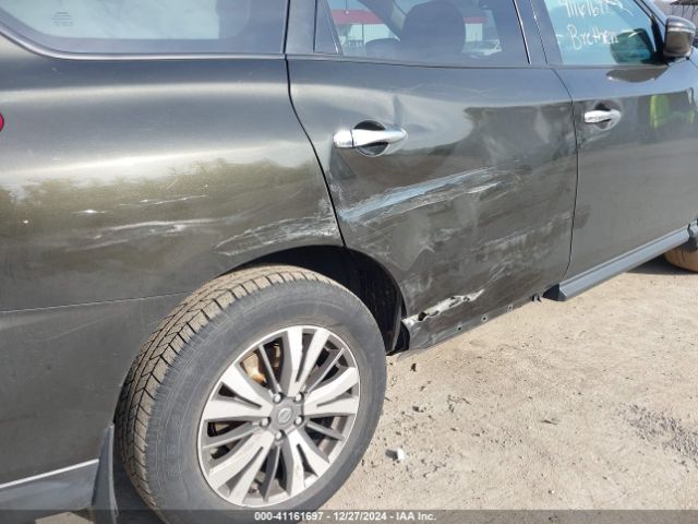 5N1DR2MM3HC607984 Nissan Pathfinder Sv