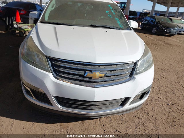 Chevrolet Traverse 2017 1GNKRGKD3HJ240518 Image 24