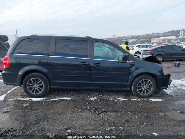 2C4RDGCG9HR649701 Dodge Grand Caravan Sxt