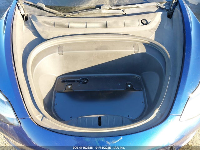 2018 TESLA MODEL 3 5YJ3E1EA6JF169447 Photo 9