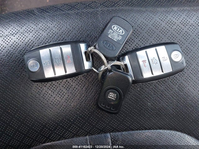 5XXGU4L38GG091219 KIA OPTIMA EX
