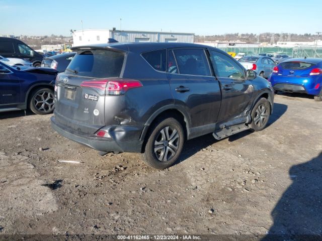 JTMBFREV1JJ204995 Toyota RAV4 LE