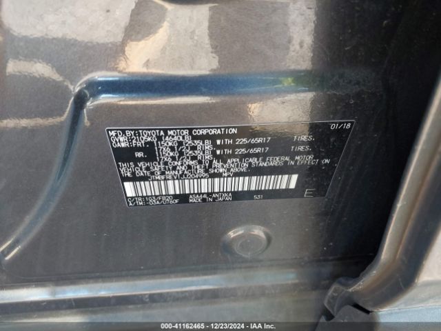 JTMBFREV1JJ204995 Toyota RAV4 LE