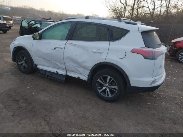 2T3RFREV7GW450958 Toyota Rav4 Xle