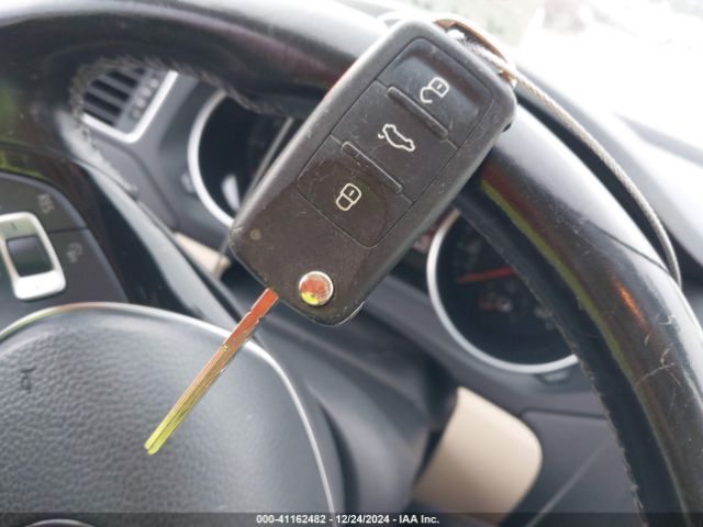 3VWDB7AJ5JM225439 Volkswagen Jetta