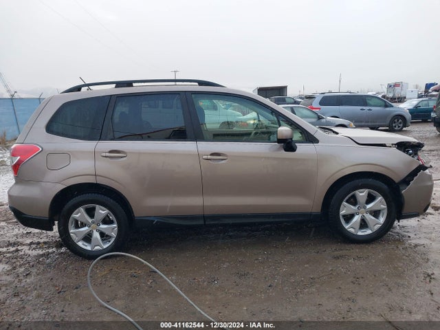 Subaru Forester 2.5i Premium 2015 JF2SJADC1FH570956 Image 13