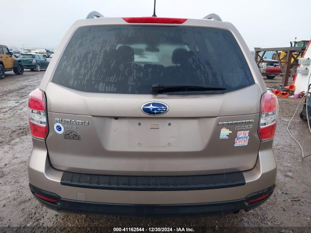 Subaru Forester 2.5i Premium 2015 JF2SJADC1FH570956 Image 16