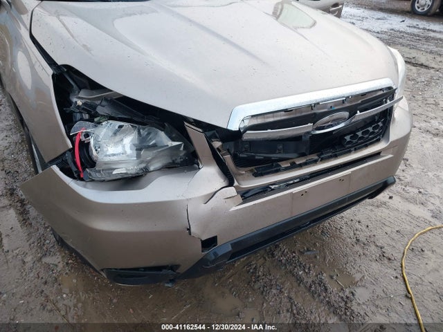 Subaru Forester 2.5i Premium 2015 JF2SJADC1FH570956 Image 6