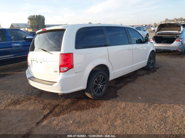 2C4RDGBG7JR221343 Dodge Grand Caravan Se Plus