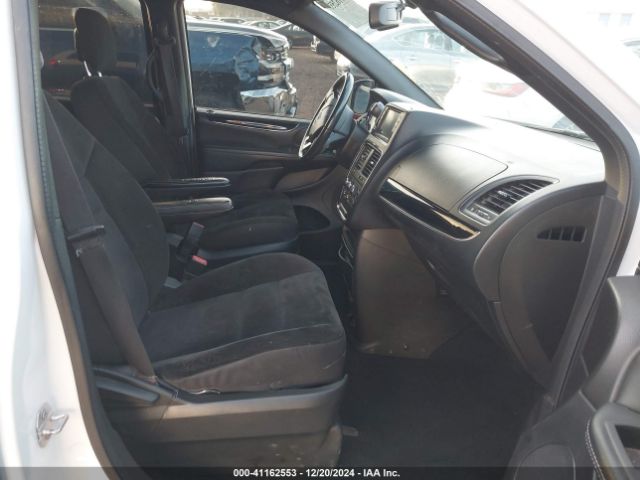 2C4RDGBG7JR221343 Dodge Grand Caravan Se Plus