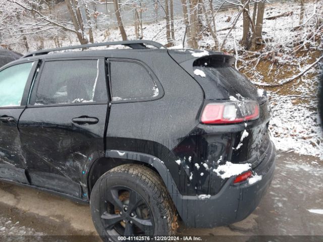 1C4PJMLB0KD485820 Jeep Cherokee Altitude 4x4