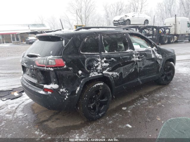 1C4PJMLB0KD485820 Jeep Cherokee Altitude 4x4