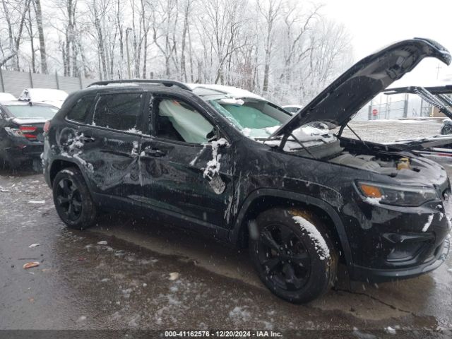 1C4PJMLB0KD485820 Jeep Cherokee Altitude 4x4