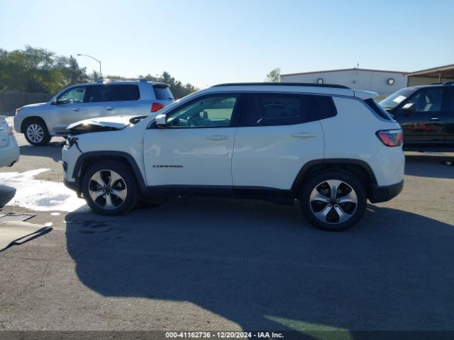 3C4NJCBB2HT652894 Jeep New Compass Latitude Fwd