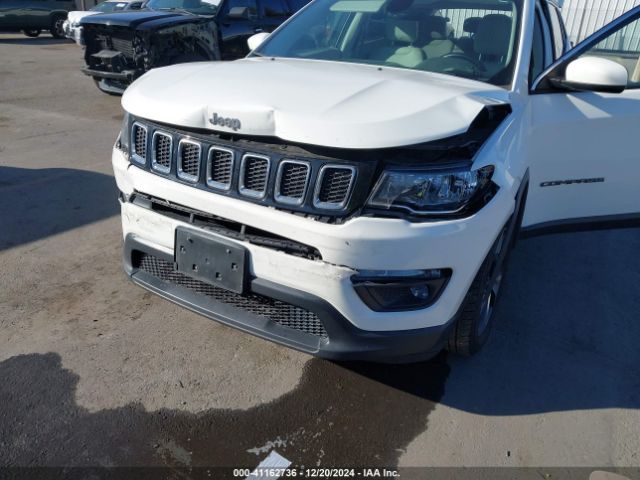 3C4NJCBB2HT652894 Jeep New Compass Latitude Fwd
