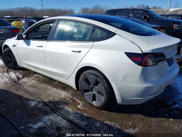 2023 TESLA MODEL 3 5YJ3E1EA8PF403533 Photo 2