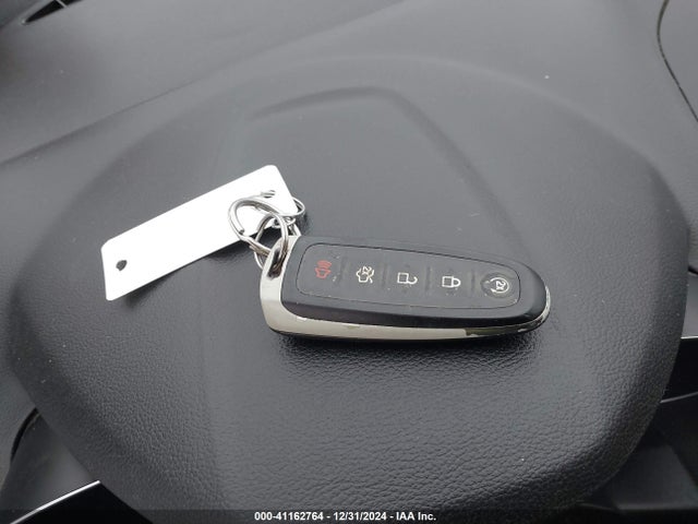 Ford Escape Titanium 2016 1FMCU0J90GUA44724 Image 11