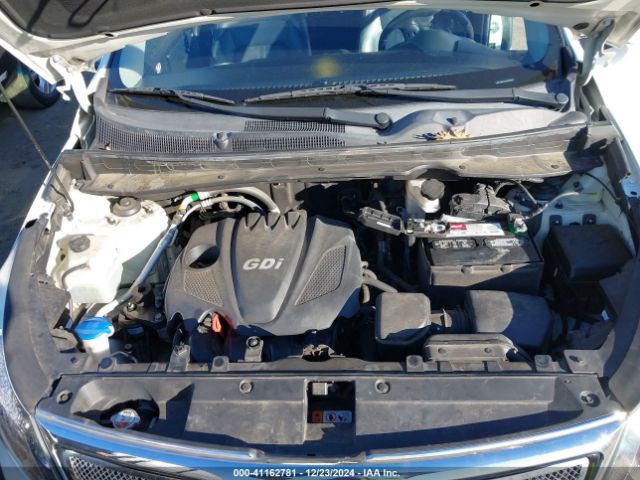 KNDPCCAC4G7835181 KIA Sportage Ex