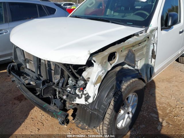 1N6ED0EB6LN700890 Nissan Frontier Sv 4x4