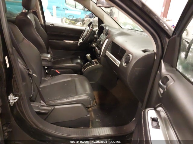 1C4NJDEB5GD719199 Jeep Compass Latitude