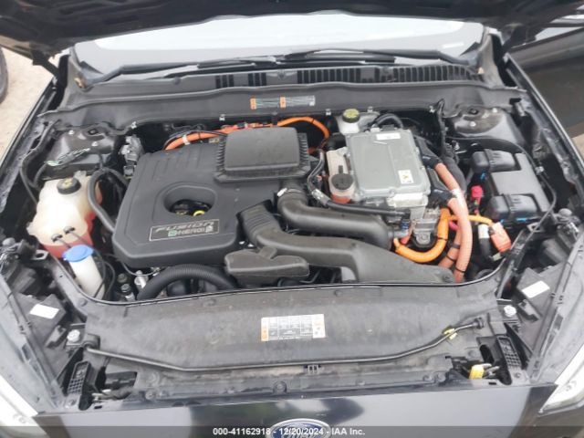 3FA6P0SU8KR175837 Ford Fusion Energi Titanium