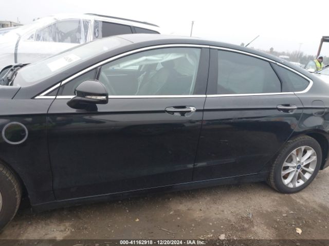 3FA6P0SU8KR175837 Ford Fusion Energi Titanium