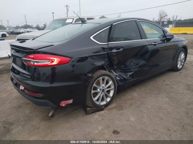 3FA6P0SU8KR175837 Ford Fusion Energi Titanium