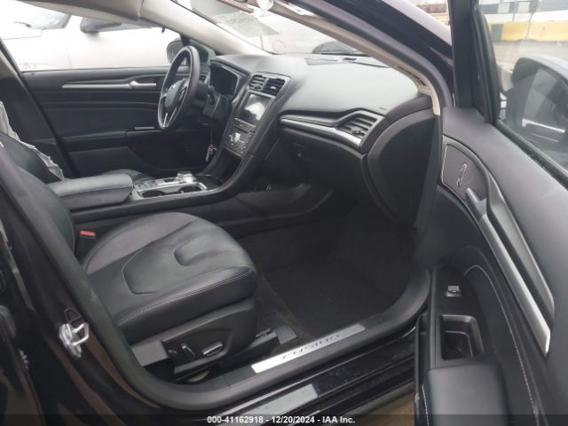 3FA6P0SU8KR175837 Ford Fusion Energi Titanium