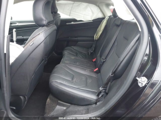 3FA6P0SU8KR175837 Ford Fusion Energi Titanium