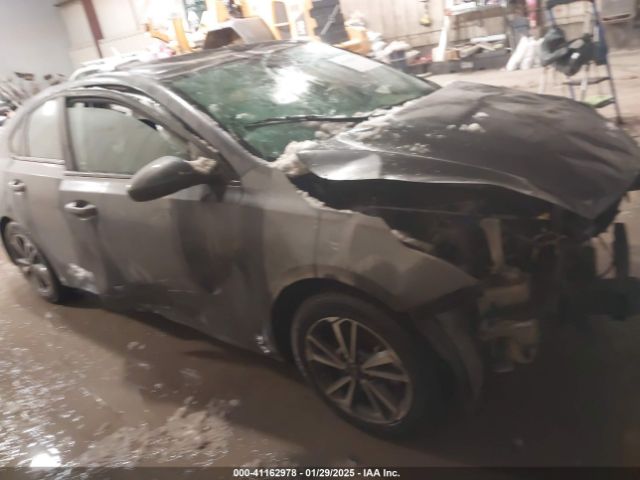 3KPF24AD0PE522335 KIA Forte Lxs