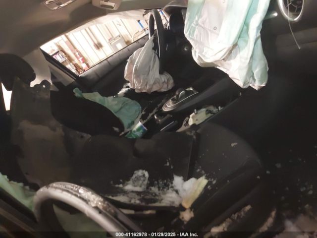 3KPF24AD0PE522335 KIA Forte Lxs